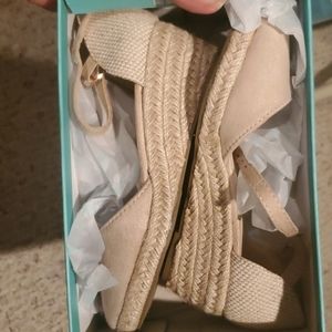 Girls Espadrille Wedge Sandals size 3